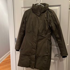 Like new North Face Jacket - only worn a couple of times